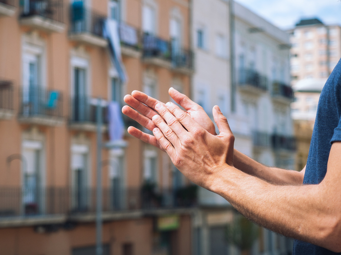 Applaudissement des soignants durant le confinement